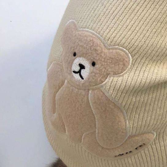 猫服 小熊刺繍入りふわもこ袖口あったか猫用編み上着