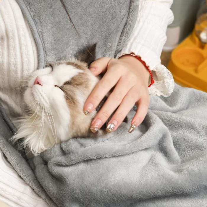 猫服  抱っこ服 | 猫専用ポケット付きあったかガウン