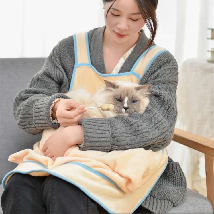 猫服  抱っこ服 | ふわもこペット用抱っこエプロン