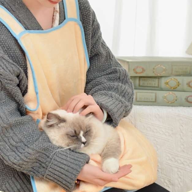 猫服  抱っこ服 | ふわもこペット用抱っこエプロン
