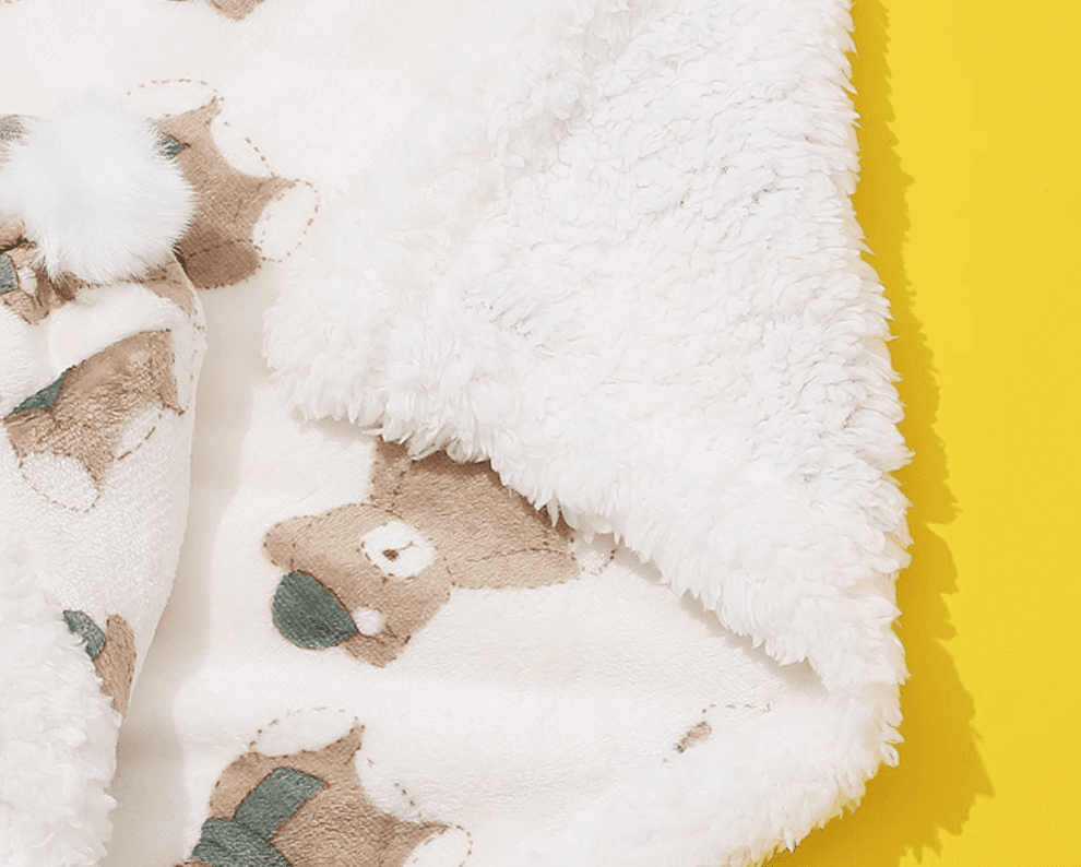 猫服  防寒服 | もこもこ猫ちゃん用ポンチョ型防寒ケープ