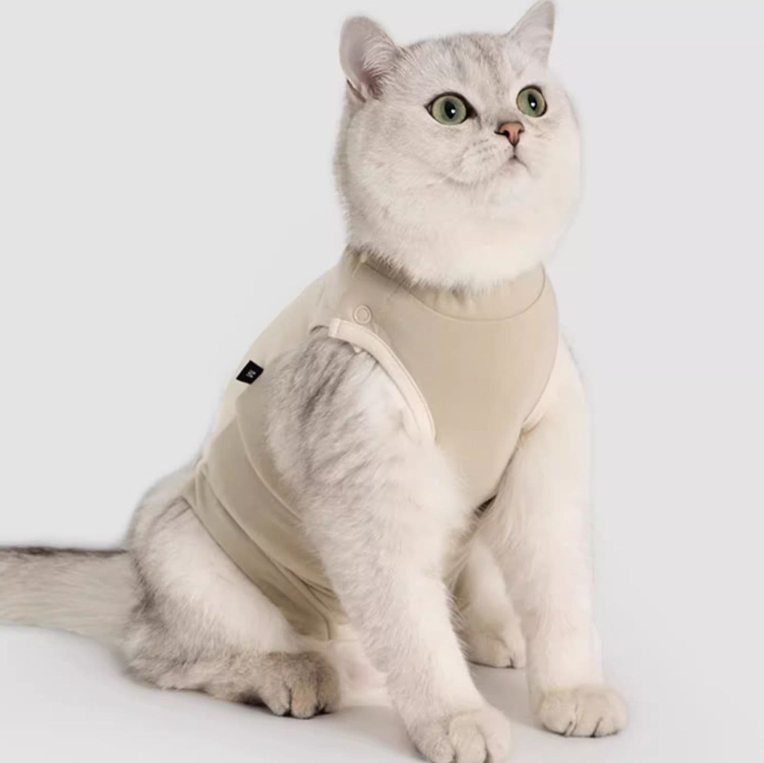 猫服  やさしい包みこみ術後服