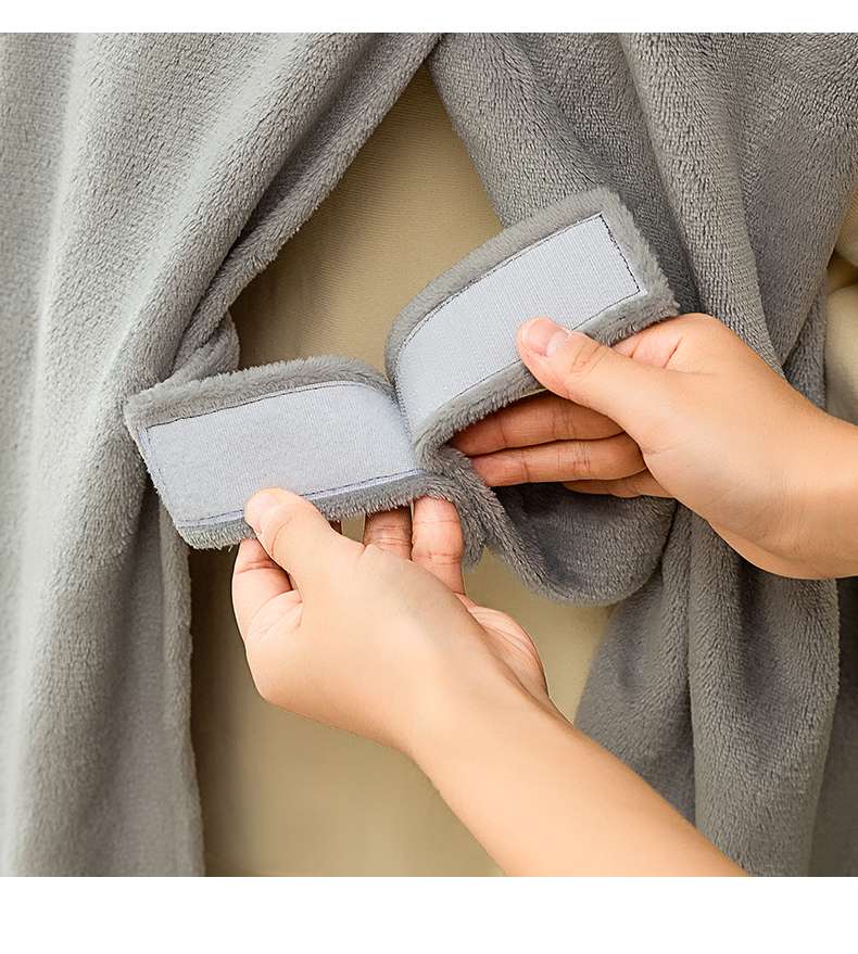 猫服  抱っこ服 | 冬にぴったりの着る毛布！もふもふキャットポーチ付