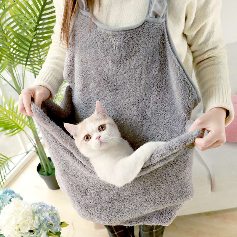 猫服  抱っこ服 | もふもふキャットポーチ 抱っこ楽ちんバッグ